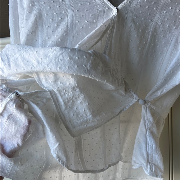 Madewell White Tie-Sleeve Wrap Top in Swiss Dot - Picture 10 of 14